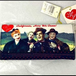 New I❤️Lucy Wallet